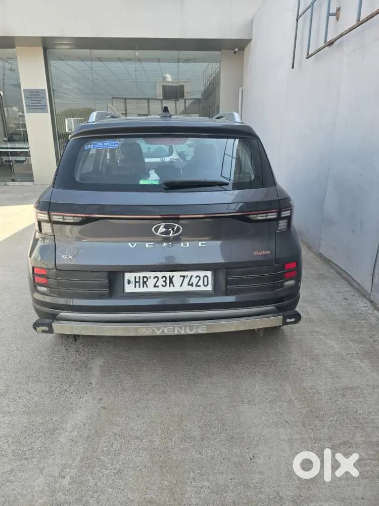 Hyundai Venue 1.0 Turbo Amt September 2022