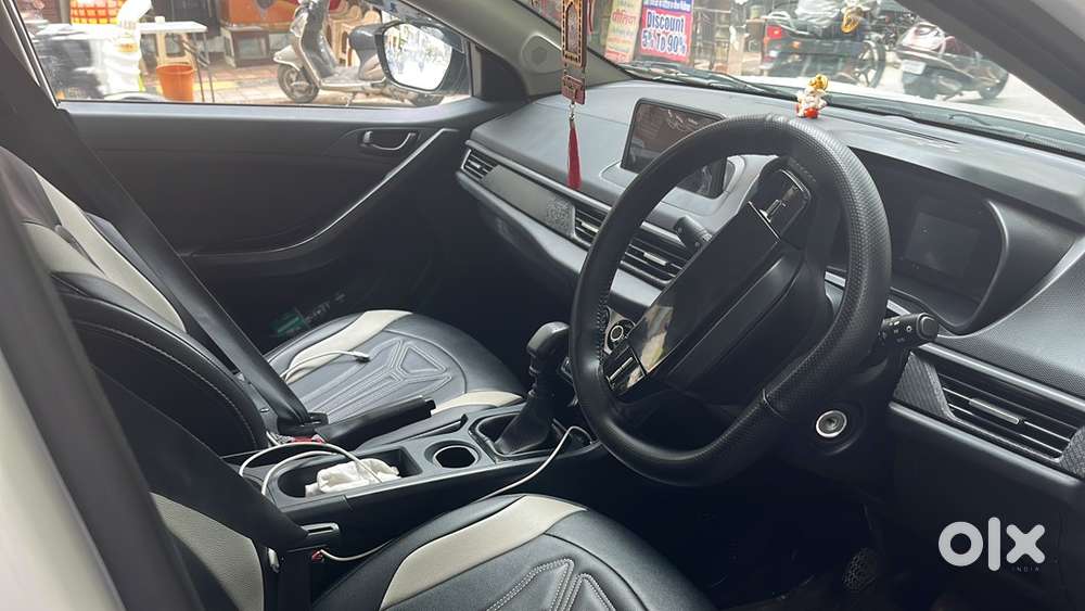 Tata Nexon Cng & Hybrids 36000 Km Driven