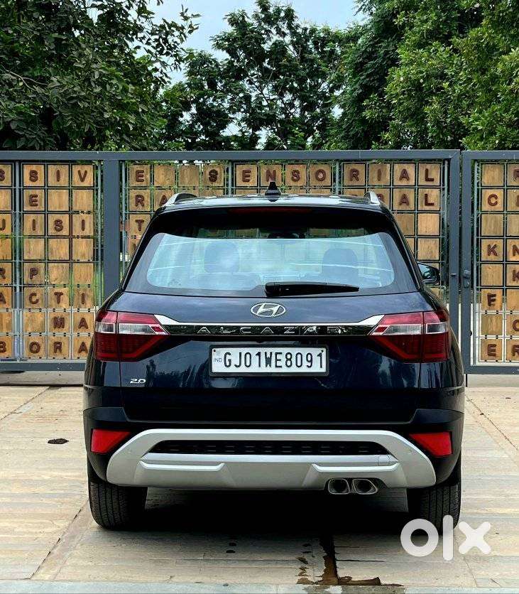 Hyundai Alcazar 2.0 Platinum (o) Petrol At 7 Str, 2022, Petrol
