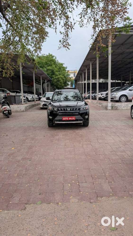 Mahindra Xuv300 W8 Diesel, 2023, Diesel