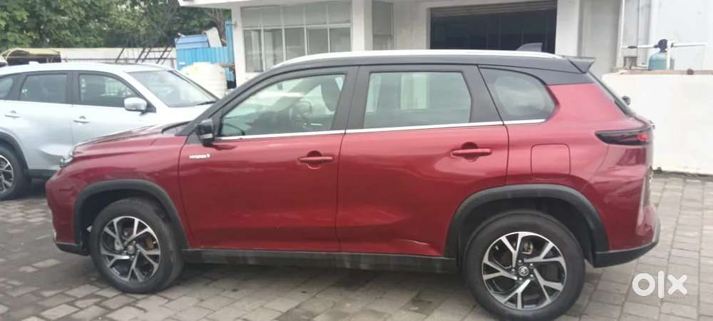 Toyota Urban Cruiser Hyryder 1.5 V Hybrid, 2023, Petrol