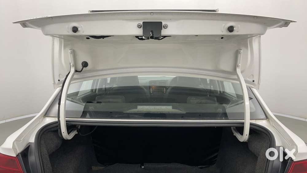 Volkswagen Ameo 1.2 Mpi Comfortline Plus, 2017, Petrol