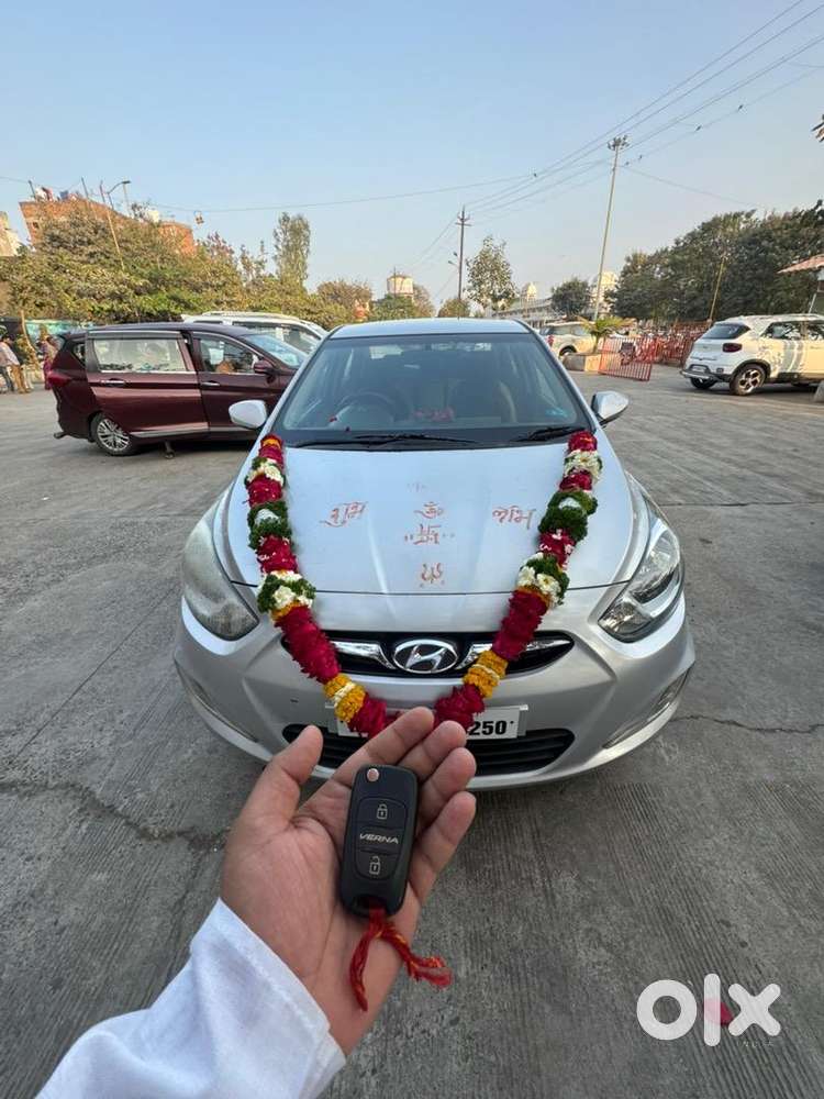 Hyundai Fluidic Verna 2011 Cng & Petrol Well Maintained