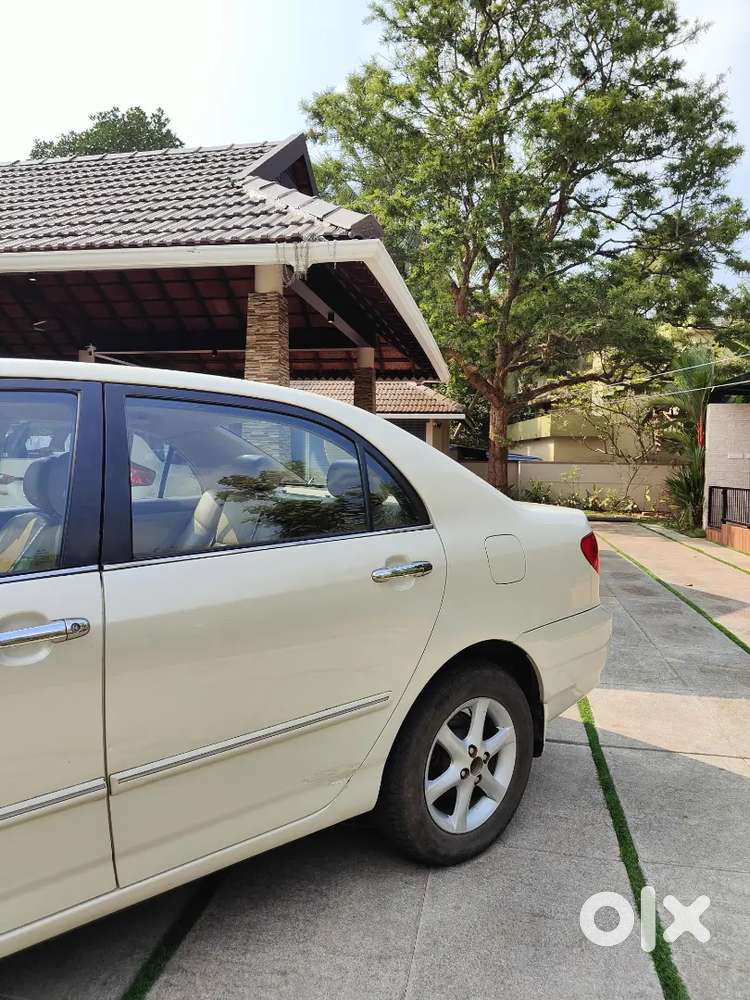 Toyota Corolla H2 2004