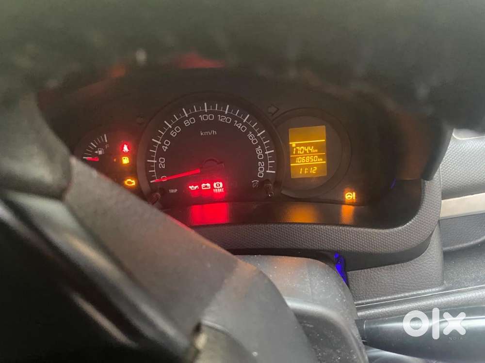 Maruti Suzuki Swift 2015 Petrol Well Maintained