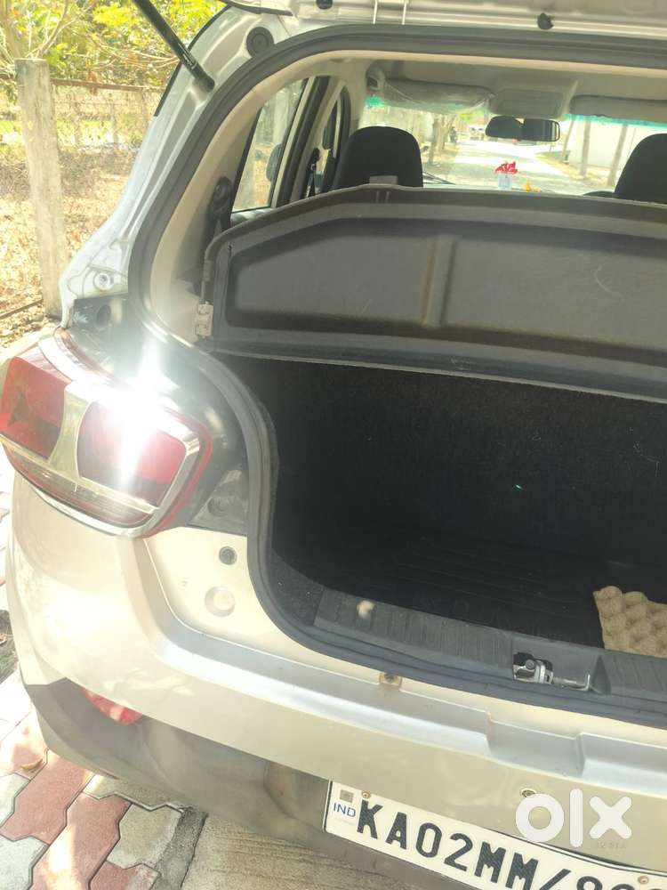 Mahindra Kuv100 Nxt 2017 Diesel Well Maintained