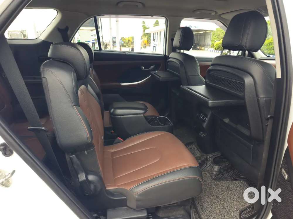Hyundai Alcazar 2022 Diesel Auto 6 Str Dual Tone