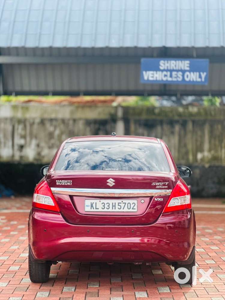Maruti Suzuki Swift Dzire Vxi Optional, 2016, Petrol