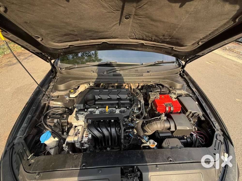 Hyundai Verna 1.5 Sx (o) Vtvt Ivt, 2023, Petrol