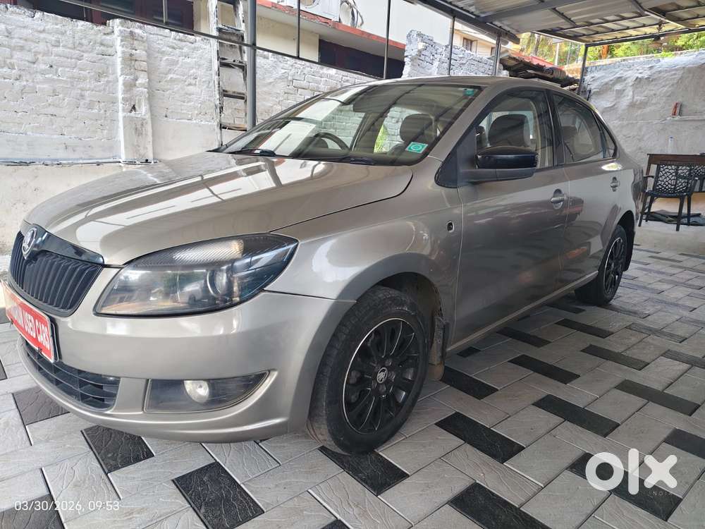Skoda Rapid 1.5 Tdi At Ambition, 2015