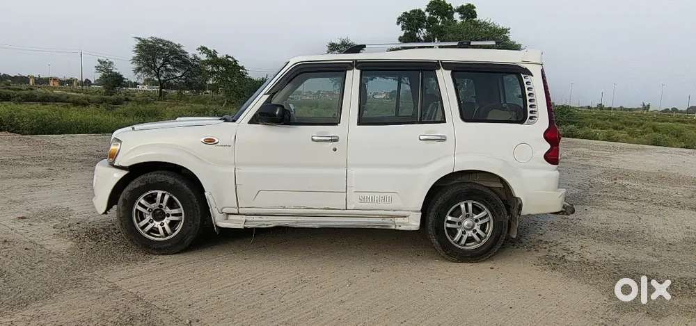Mahindra Scorpio 2013
