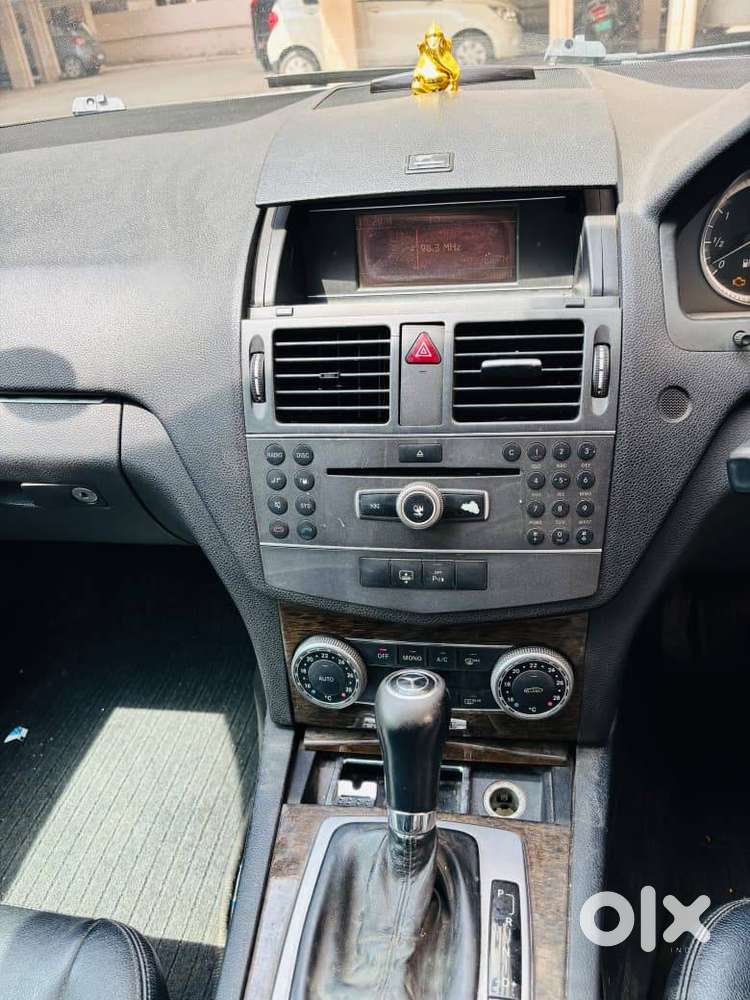 Mercedes-benz C-class 2011