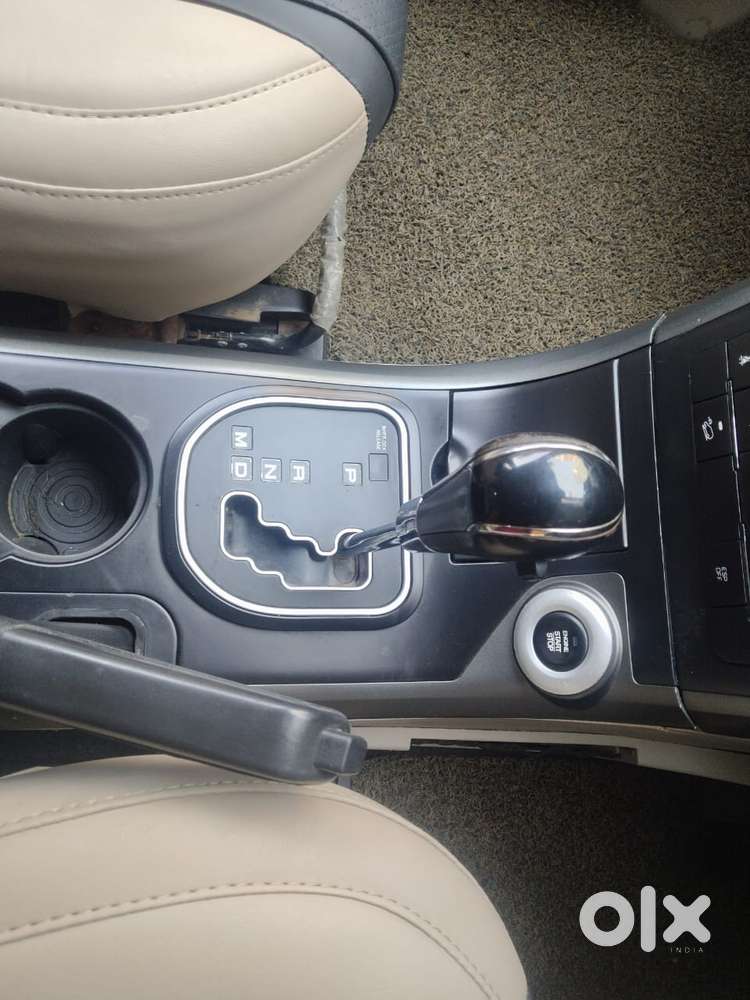 Mahindra Xuv500 W10 At, 2016, Diesel