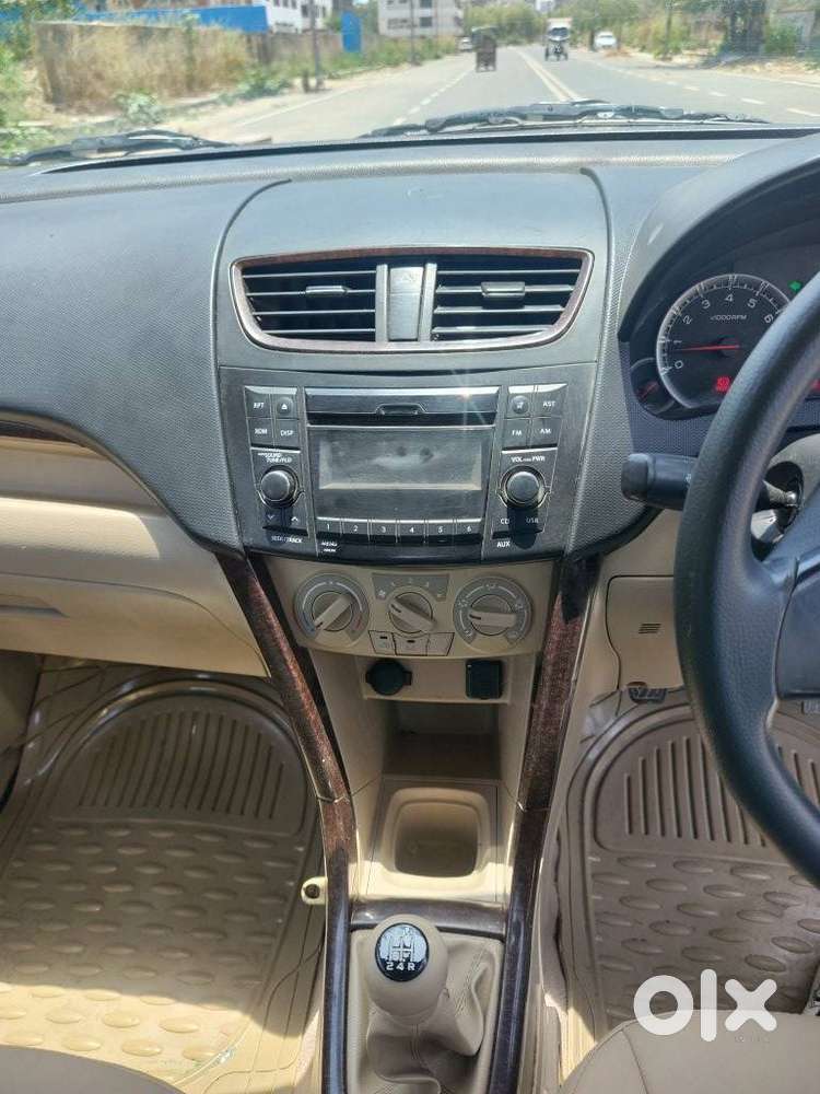 Maruti Suzuki Dzire 1.2 Vxi, 2016, Cng & Hybrids