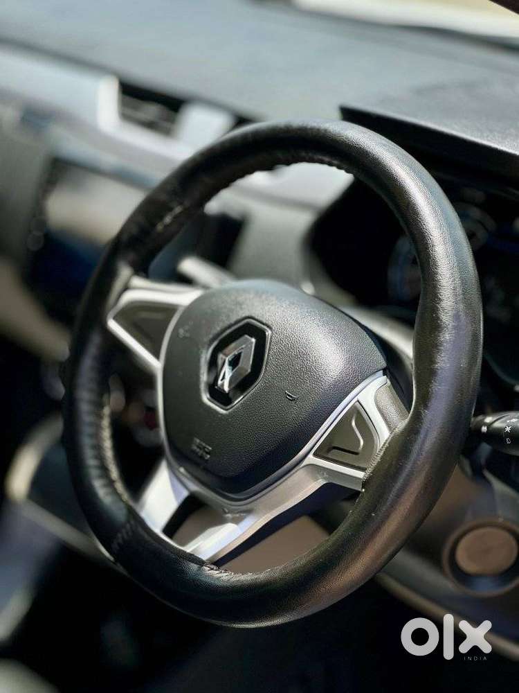 Renault Triber Rxz, 2021, Petrol