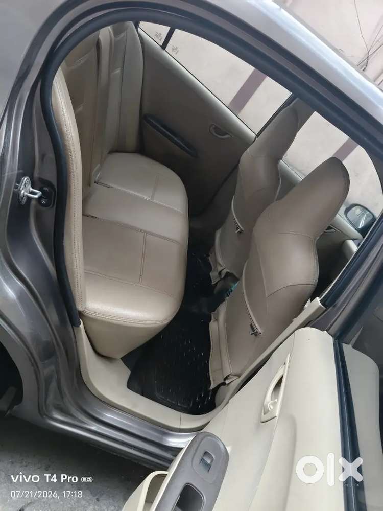 Honda Amaze Idtec  Diesel 2013 (perfect Condition )
