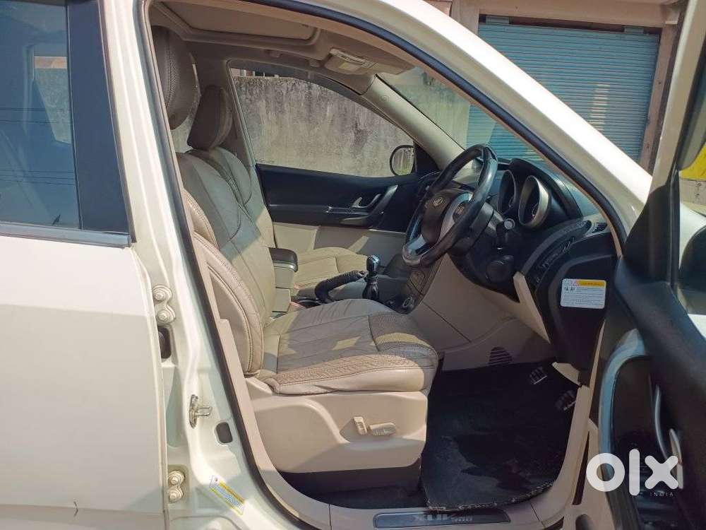 Mahindra Xuv500 2.2 W10, 2016, Diesel