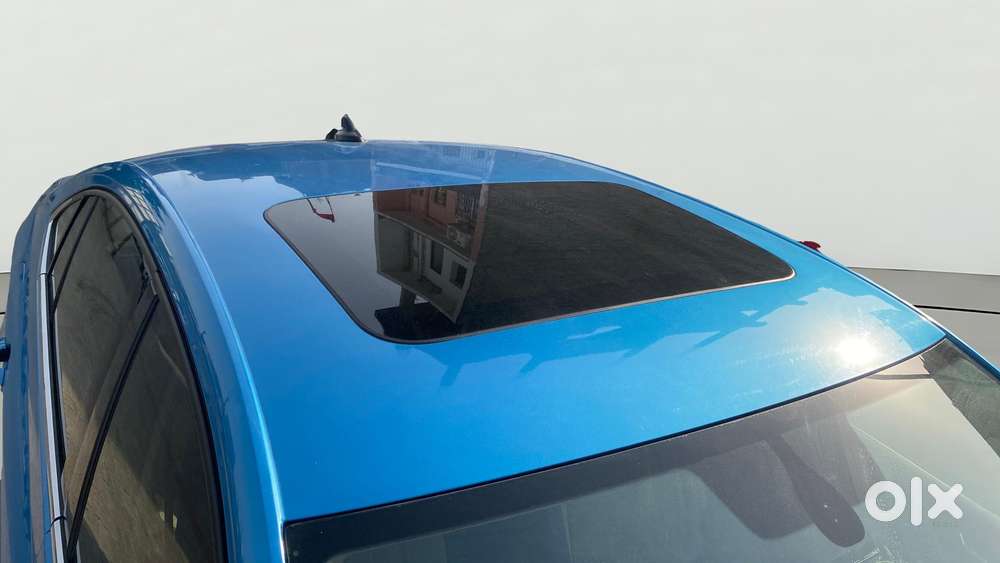 Skoda Slavia Style 1.0l Tsi Mt, 2023, Petrol