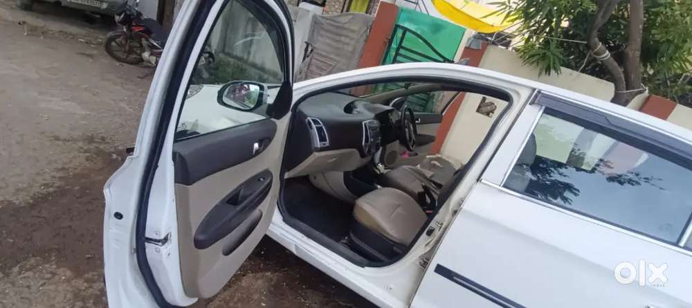 Hyundai I20 Asta Diesel 2011