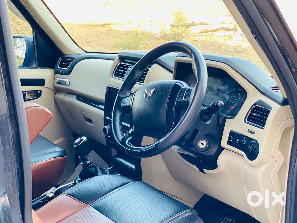 Mahindra Scorpio Classic 2.2 S 11 Mt 7 Str, 2023, Diesel