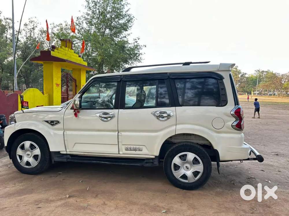 Mahindra Scorpio 2018 Diesel 72000 Km Driven
