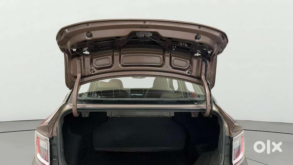Hyundai Aura S Manual, 2020, Petrol