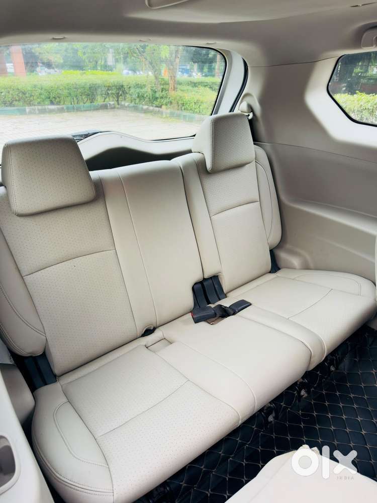 Mahindra Marazzo M8, 2020, Diesel
