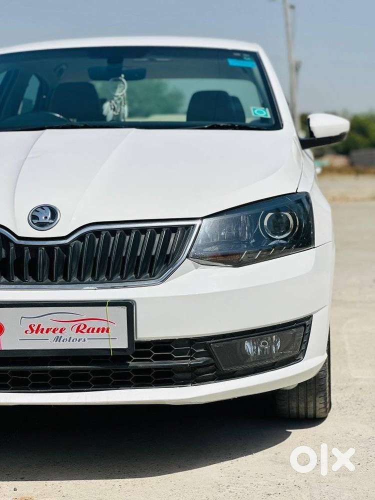 Skoda Rapid 1.0 Style At, 2021, Petrol