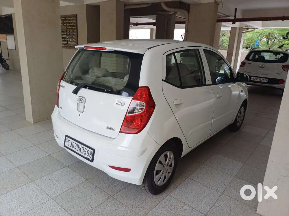 Hyundai I10 2011 Cng & Hybrids 90000 Km Driven