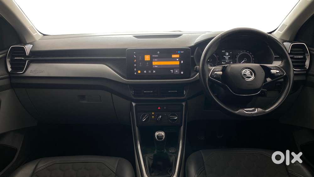 Skoda Kushaq 1.0 Tsi Ambition, 2022, Petrol