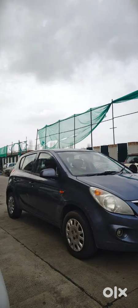 Hyundai I20 Sportz 2011