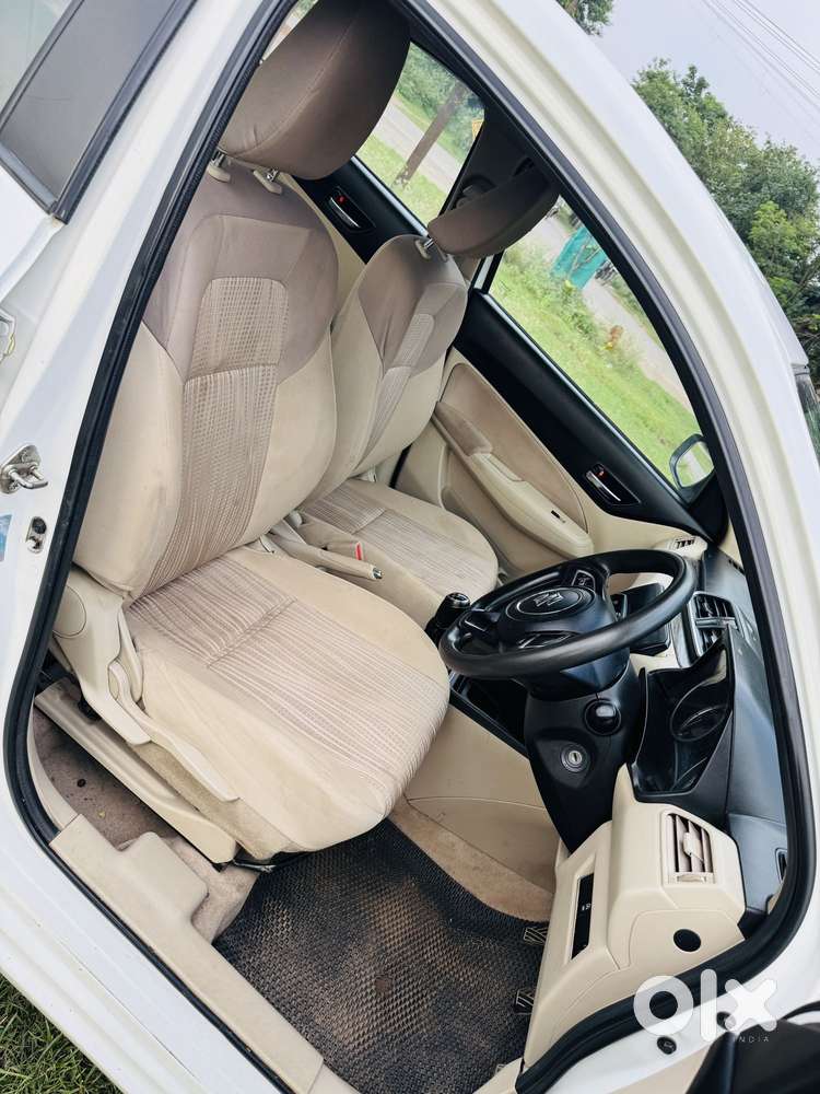 Maruti Suzuki Swift Dzire 1.2 Vxi Bsiv, 2022, Petrol