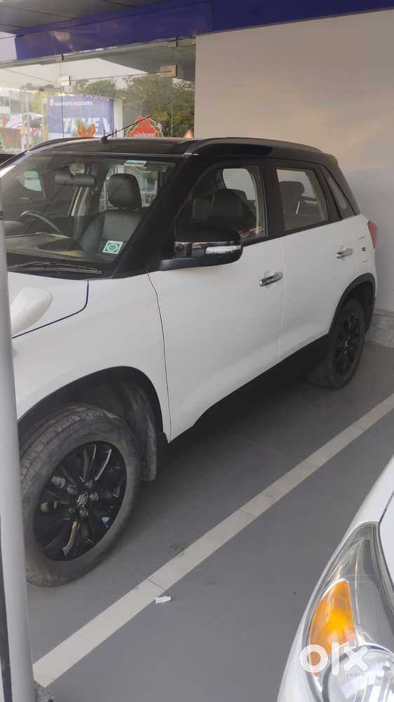 Maruti Suzuki Brezza 1.5 Zxi Smart Hybrid, 2020, Petrol