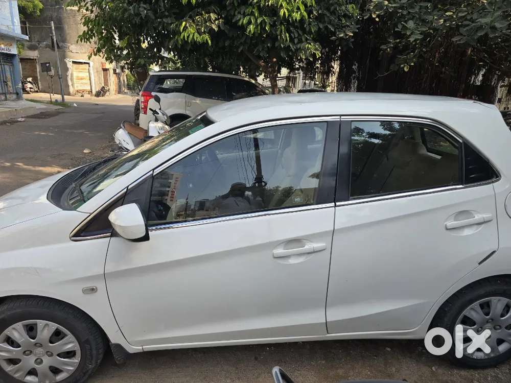 Honda Brio 2013 Year