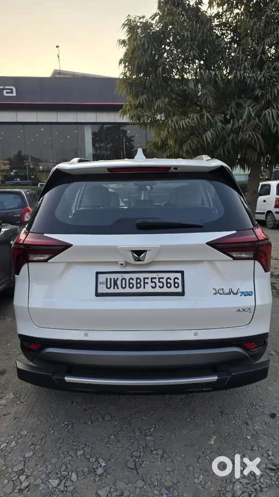 Mahindra Xuv700 2023 Petrol 31500 Km Driven
