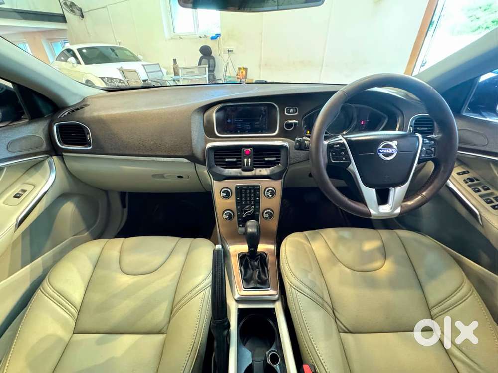 Volvo V40 Cross Country D3, 2014, Diesel