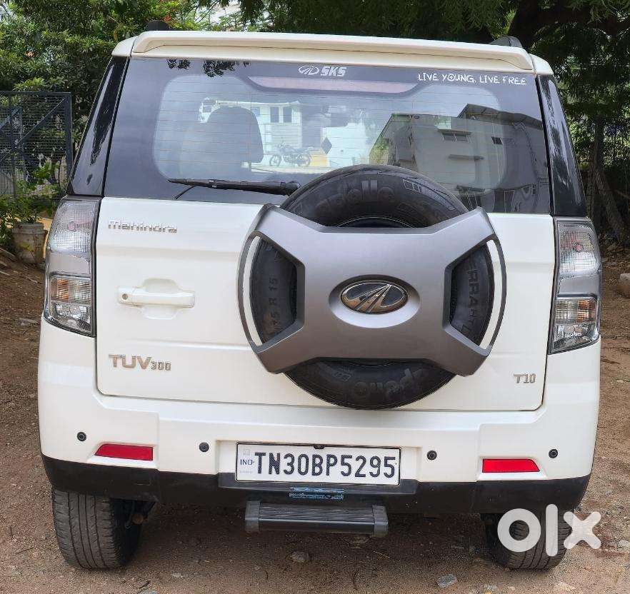Mahindra Tuv 300 T10, 2019, Diesel