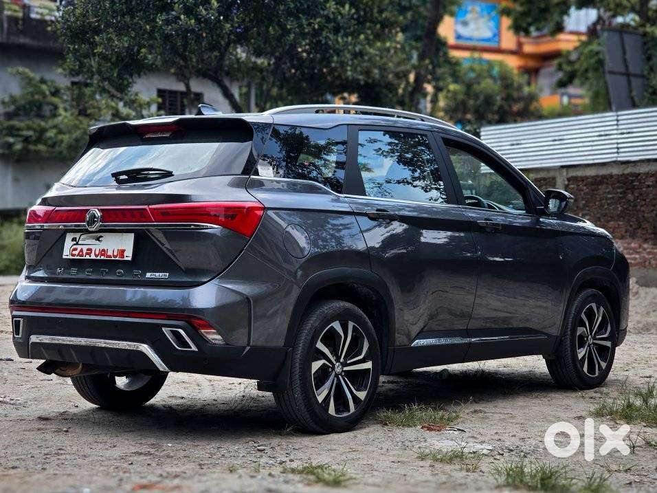 Mg Hector Plus 7 Select Pro 6mt, 2024, Petrol