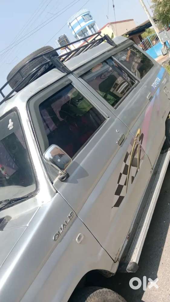 Toyota Qualis 2002 Diesel 97896 Km Driven