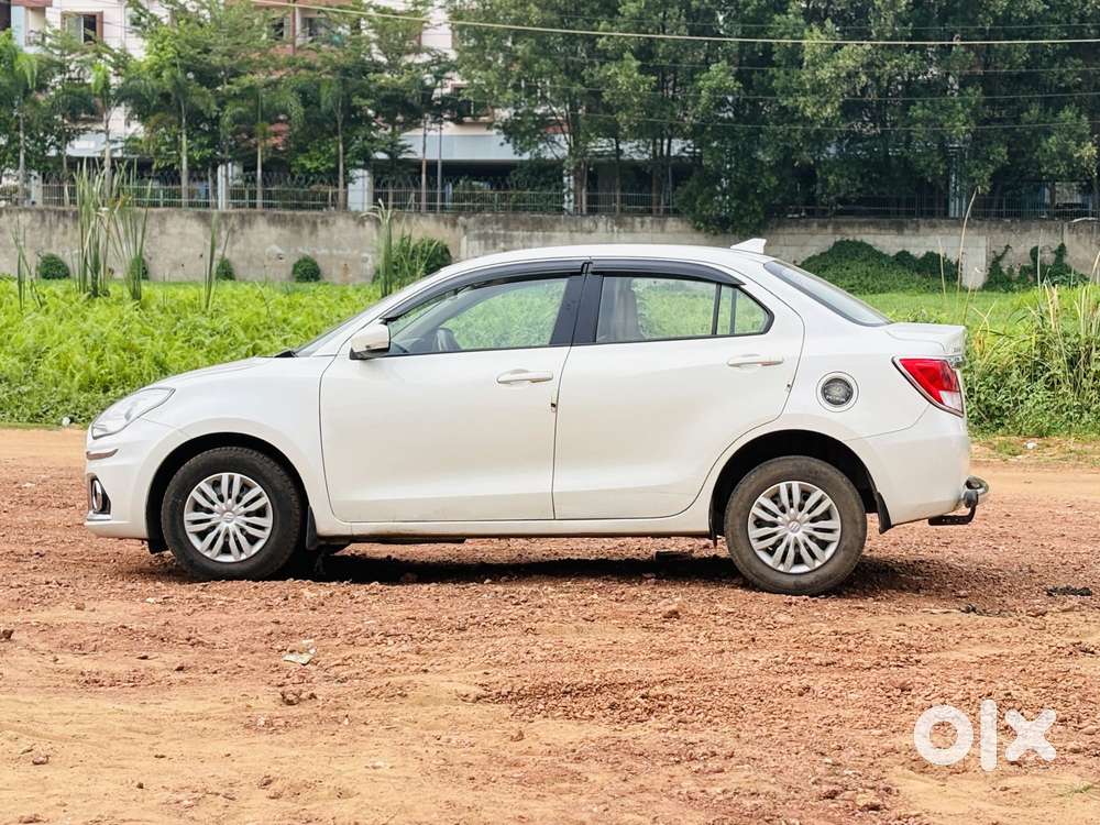 Maruti Suzuki Dzire 1.2 Vxi, 2021, Petrol