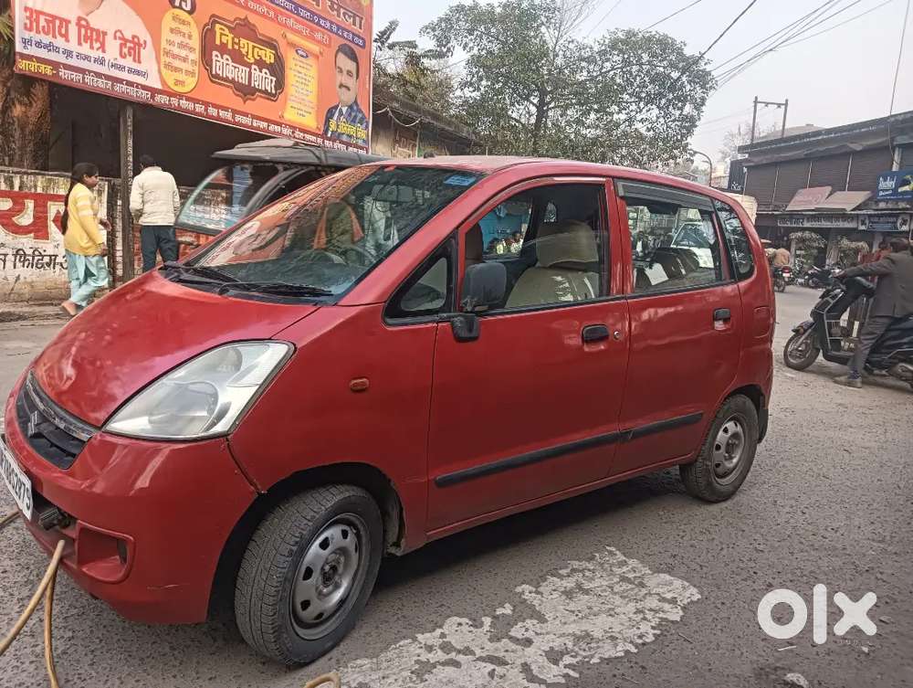 कृपया करके अपना और हमारा टाइम खराब मत करिए जिसे लेना हो वही बात करें