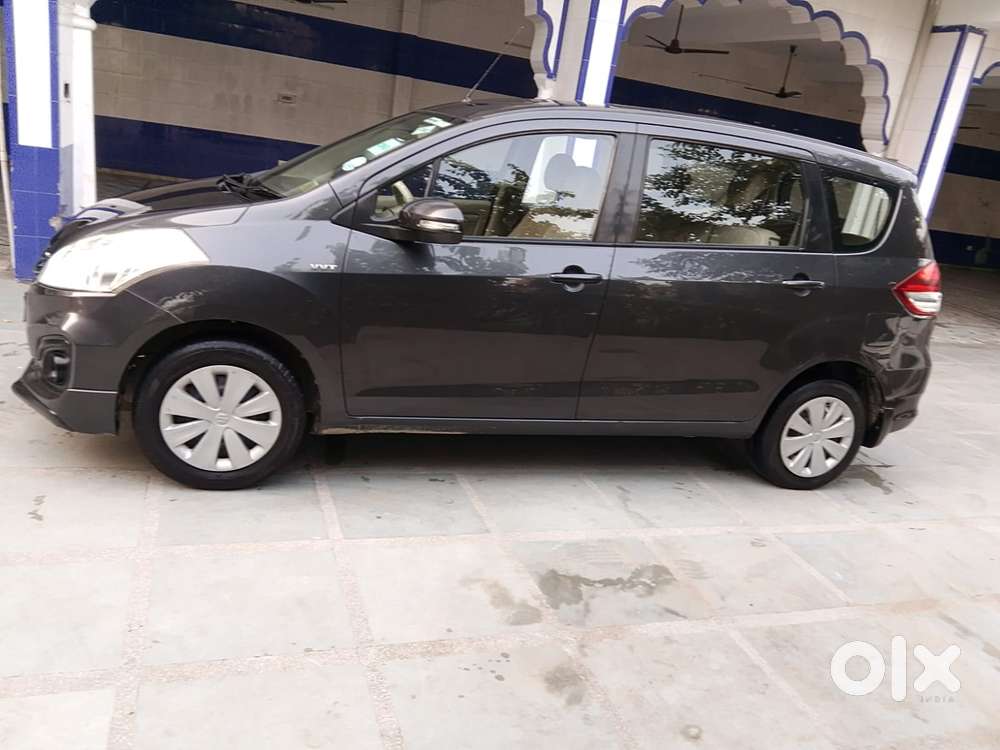 Maruti Suzuki Ertiga 1.4 Vxi Cng Anniversary Edition, 2017, Cng & Hy..