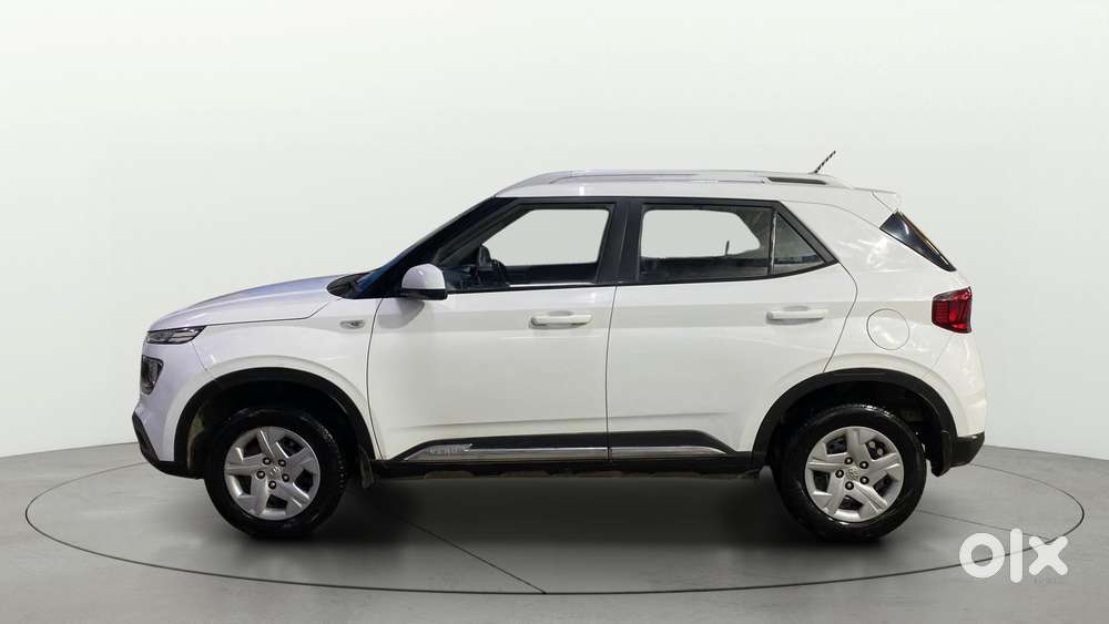 Hyundai Venue S 1.2 Petrol, 2020, Petrol