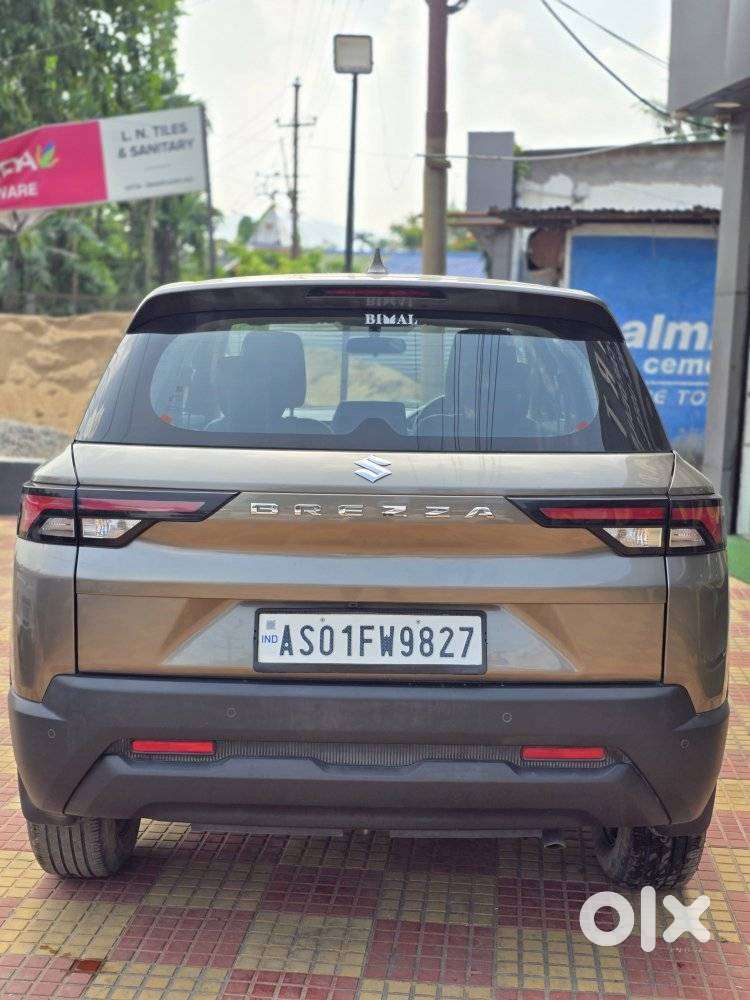 Maruti Suzuki Brezza 1.5 Vxi Smart Hybrid, 2024, Petrol