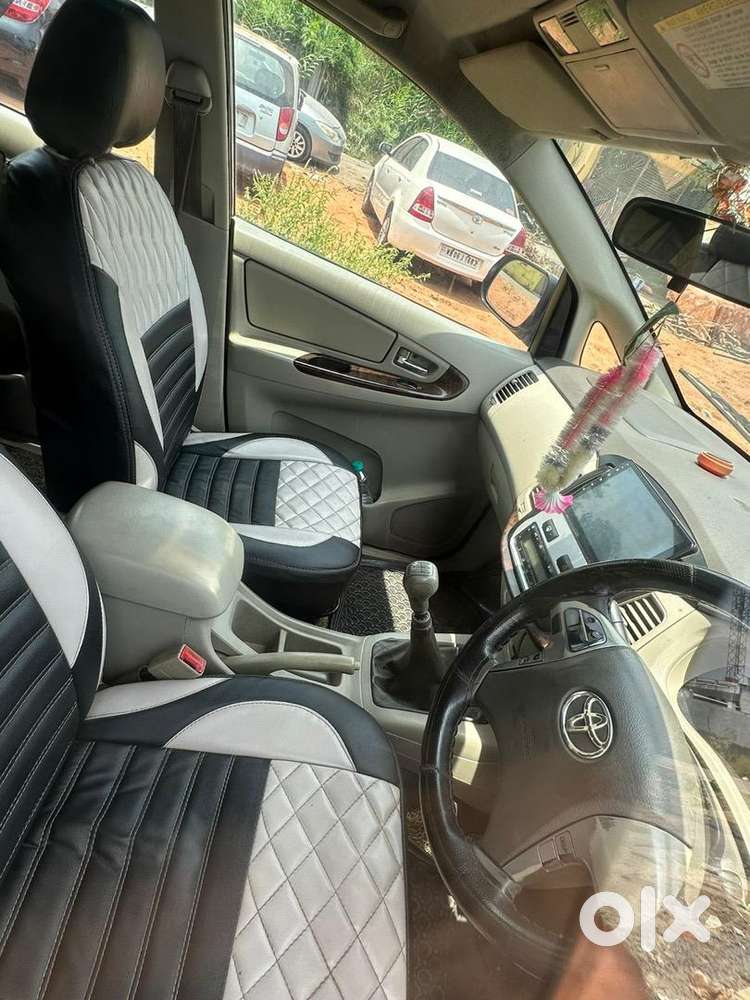 Toyota Innova 2013 Diesel Well Maintained