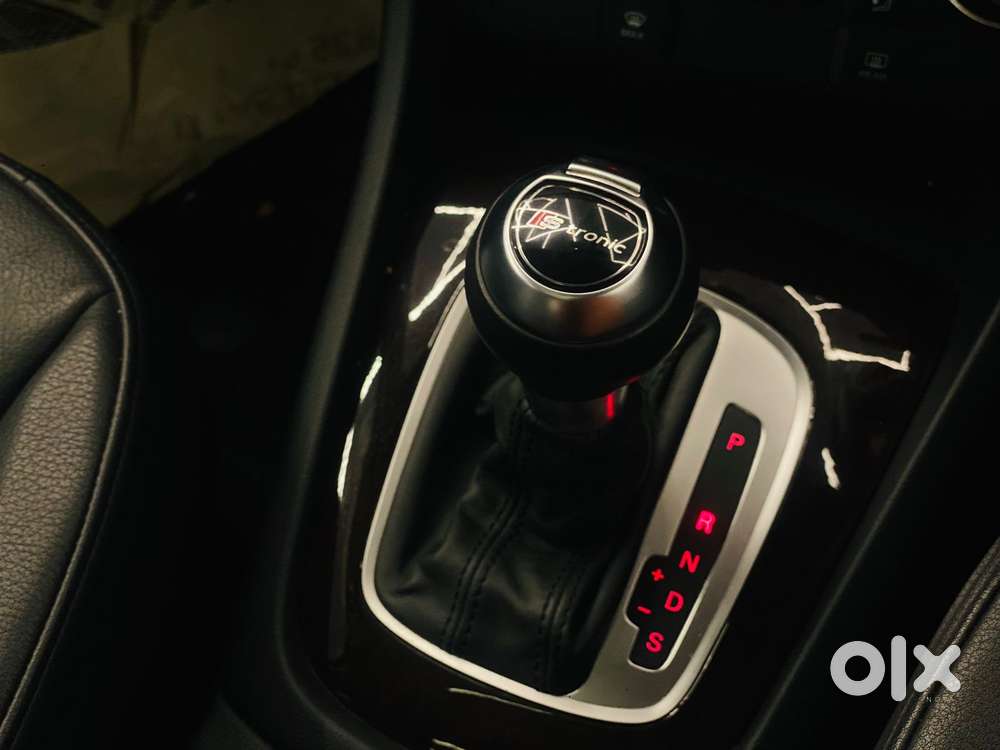 Audi Q3 30 Tfsi S Tronic, 2018, Petrol