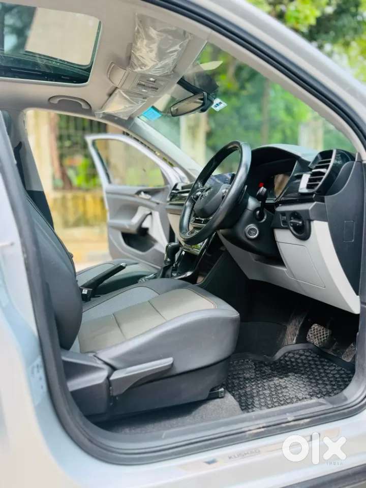 Skoda Kushaq Style 1.0l Tsi At, 2023, Petrol
