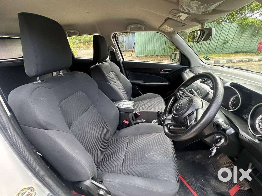 Maruti Suzuki New-gen Swift Vxi, 2024, Petrol