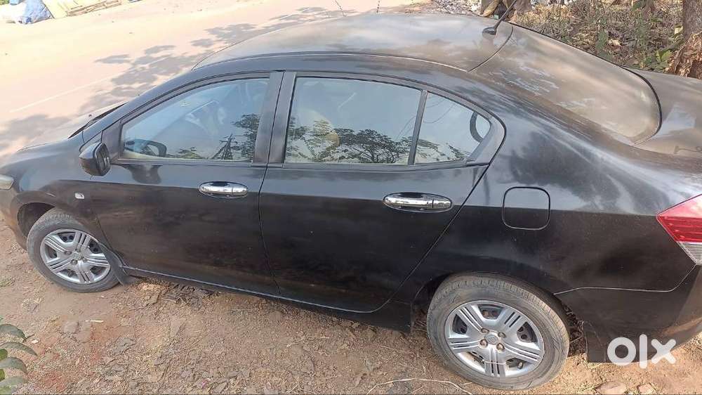 Honda City Black Colour 2011 Model Mt Transmission