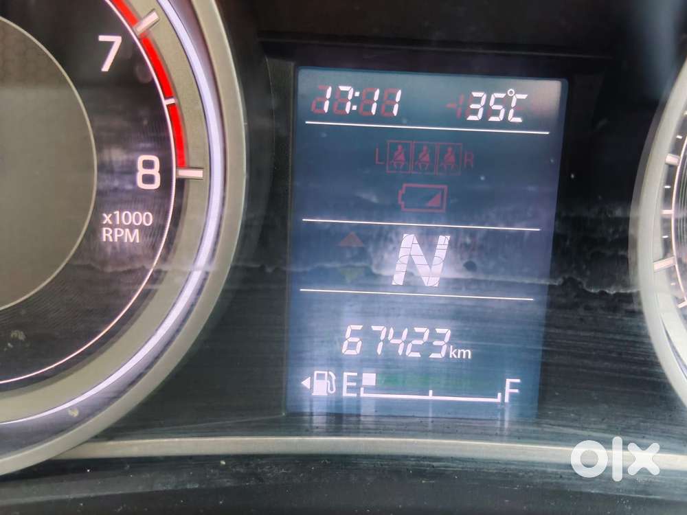 Maruti Suzuki Swift Dzire Amt Zxi, 2020, Petrol